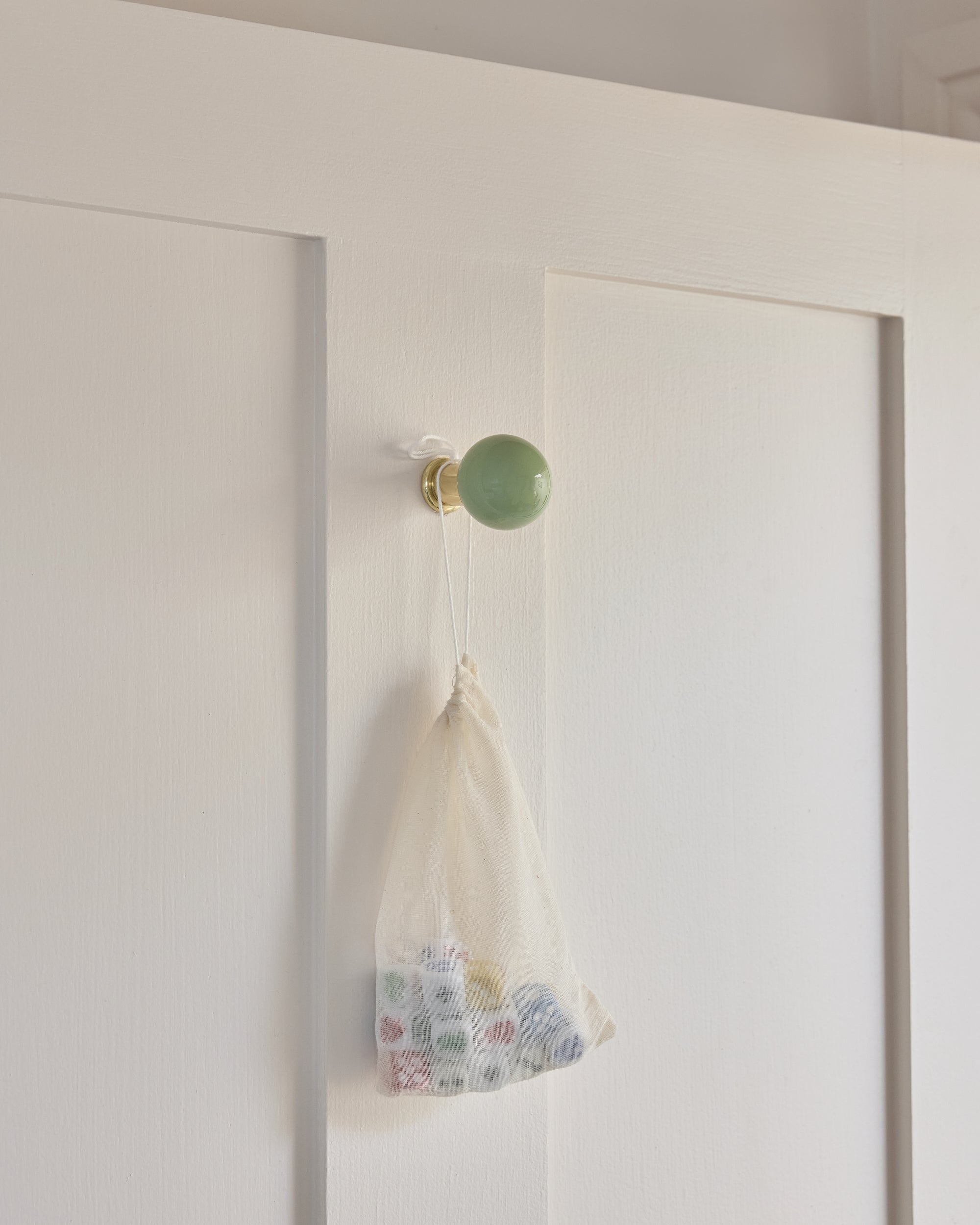 Coloured Hook, Pistachio