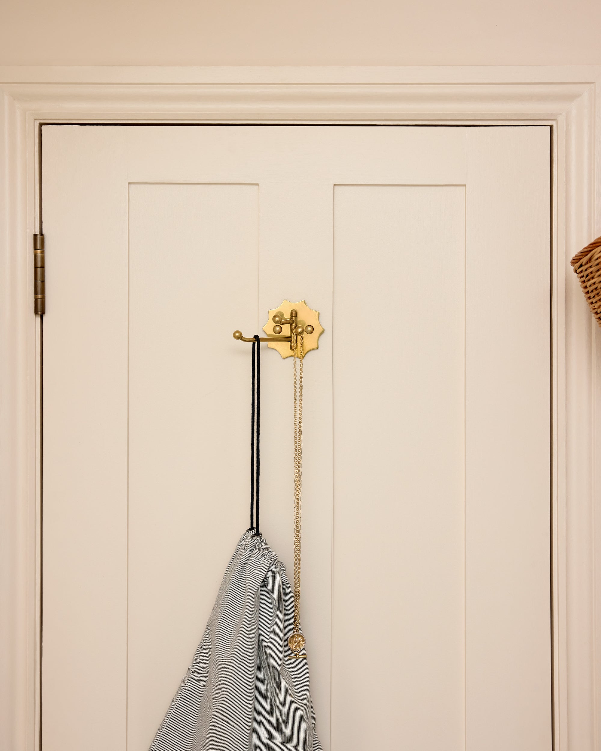 Wave Swing Arm Hook, Aged Brass