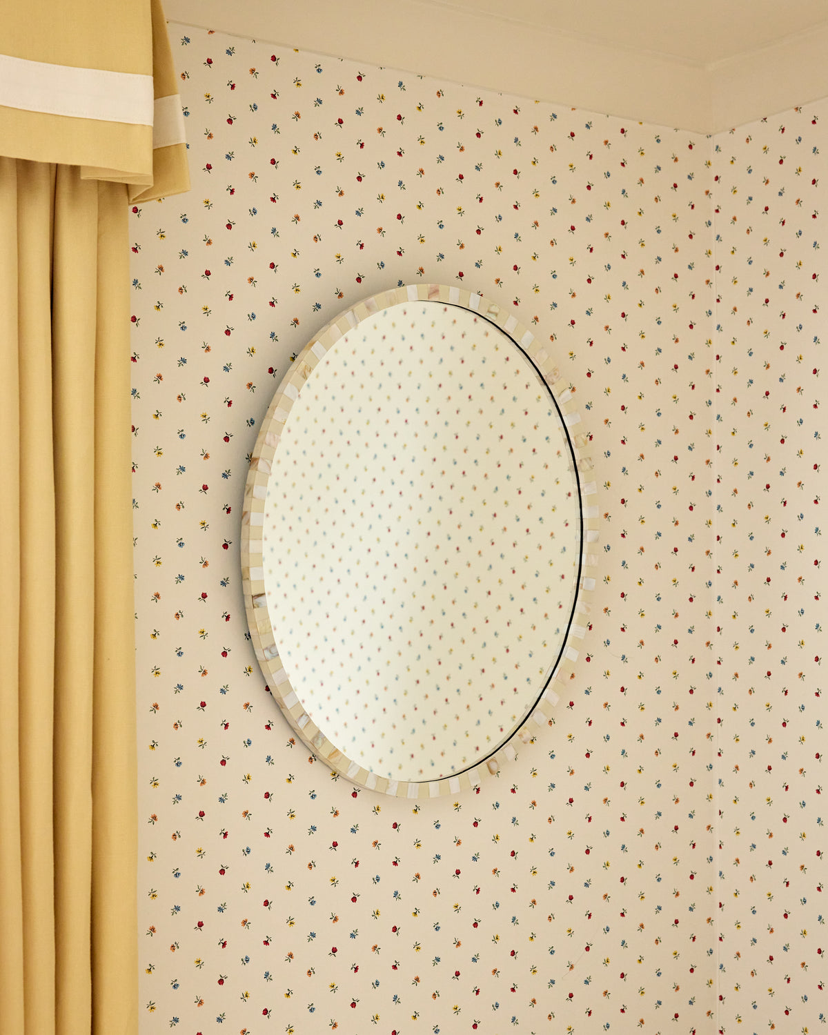 Pearl Oval Mirror, Milk