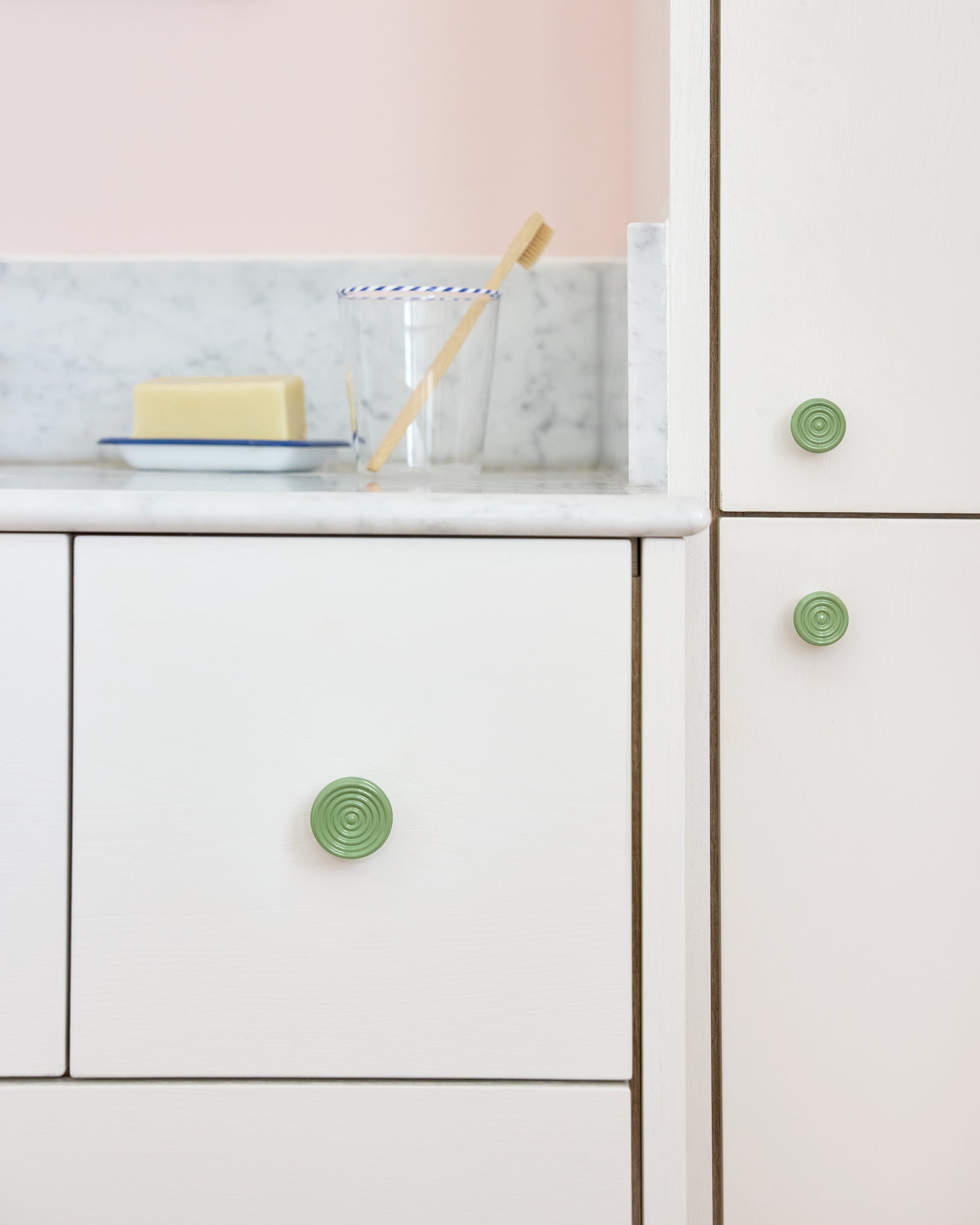 Ripple Knob, Pistachio