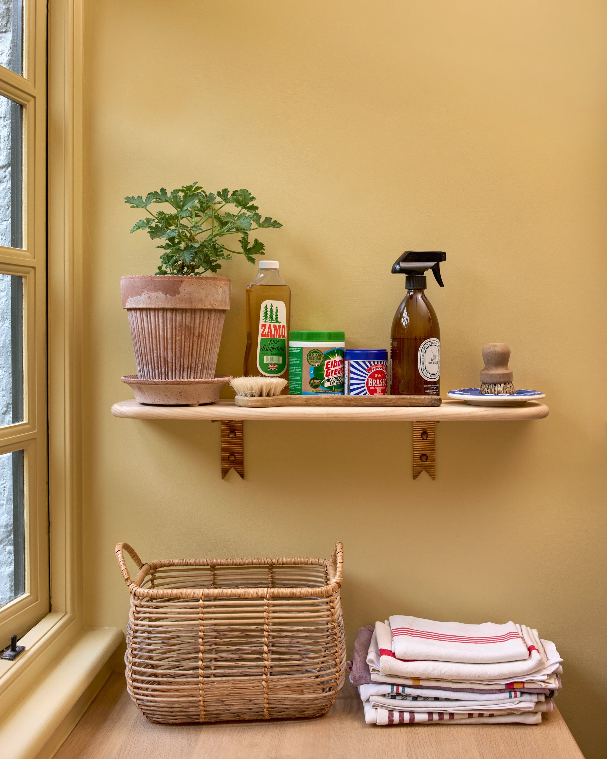 Curved Wooden Shelf, Small