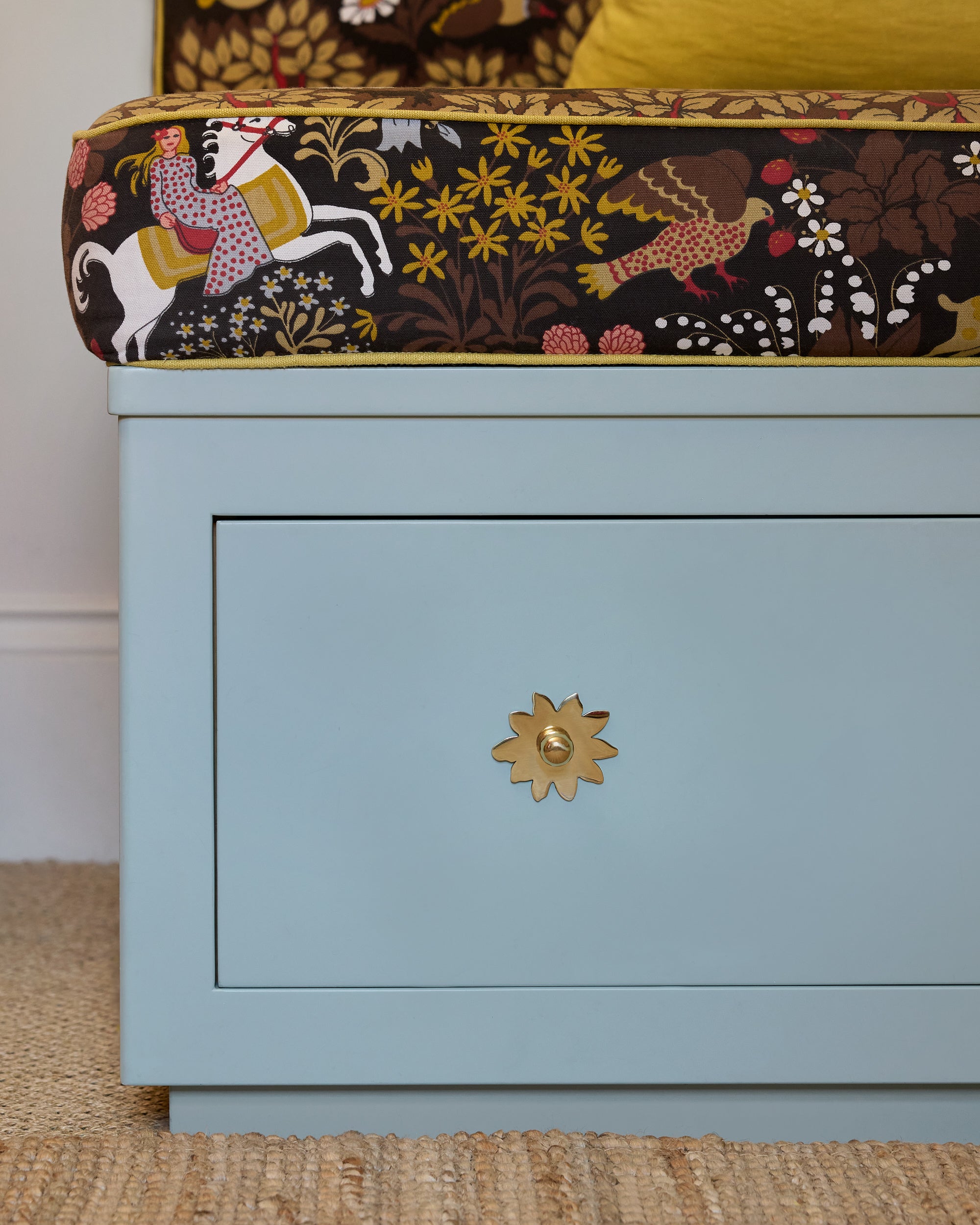 Flower Backplate, Polished Brass