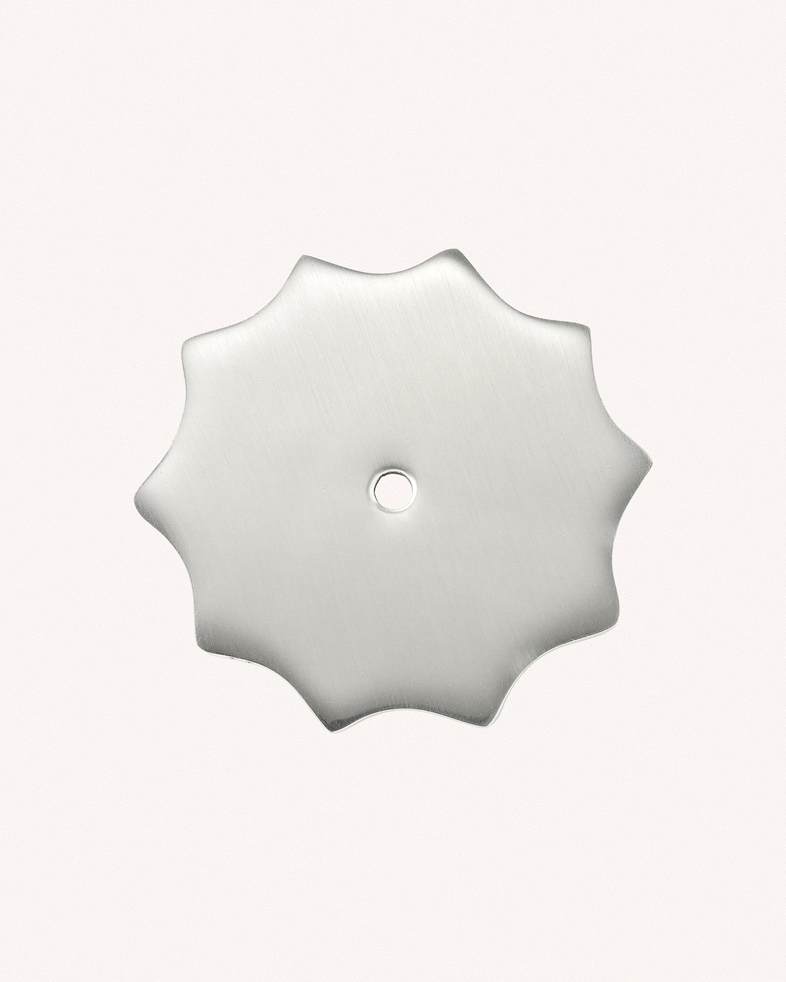 Large Wave Backplate, Brushed Nickel