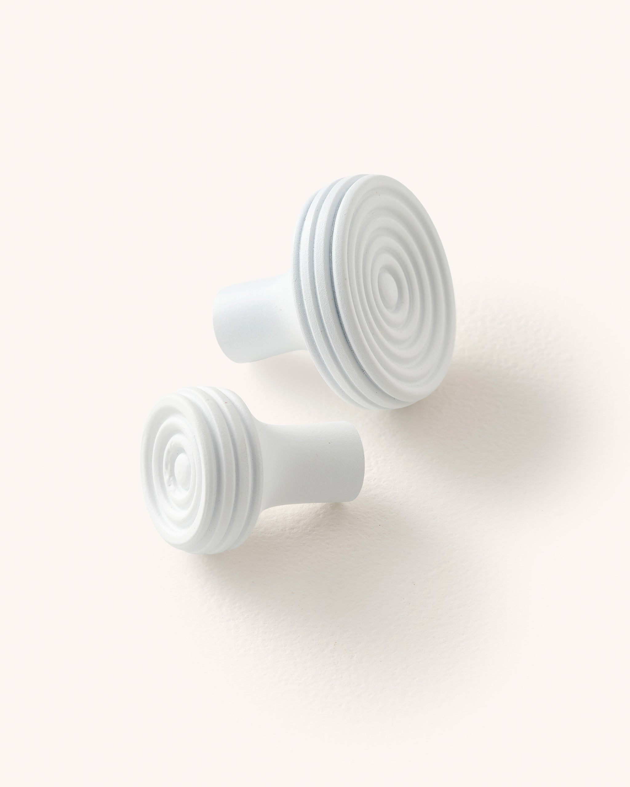 Ripple Knob, Paintable
