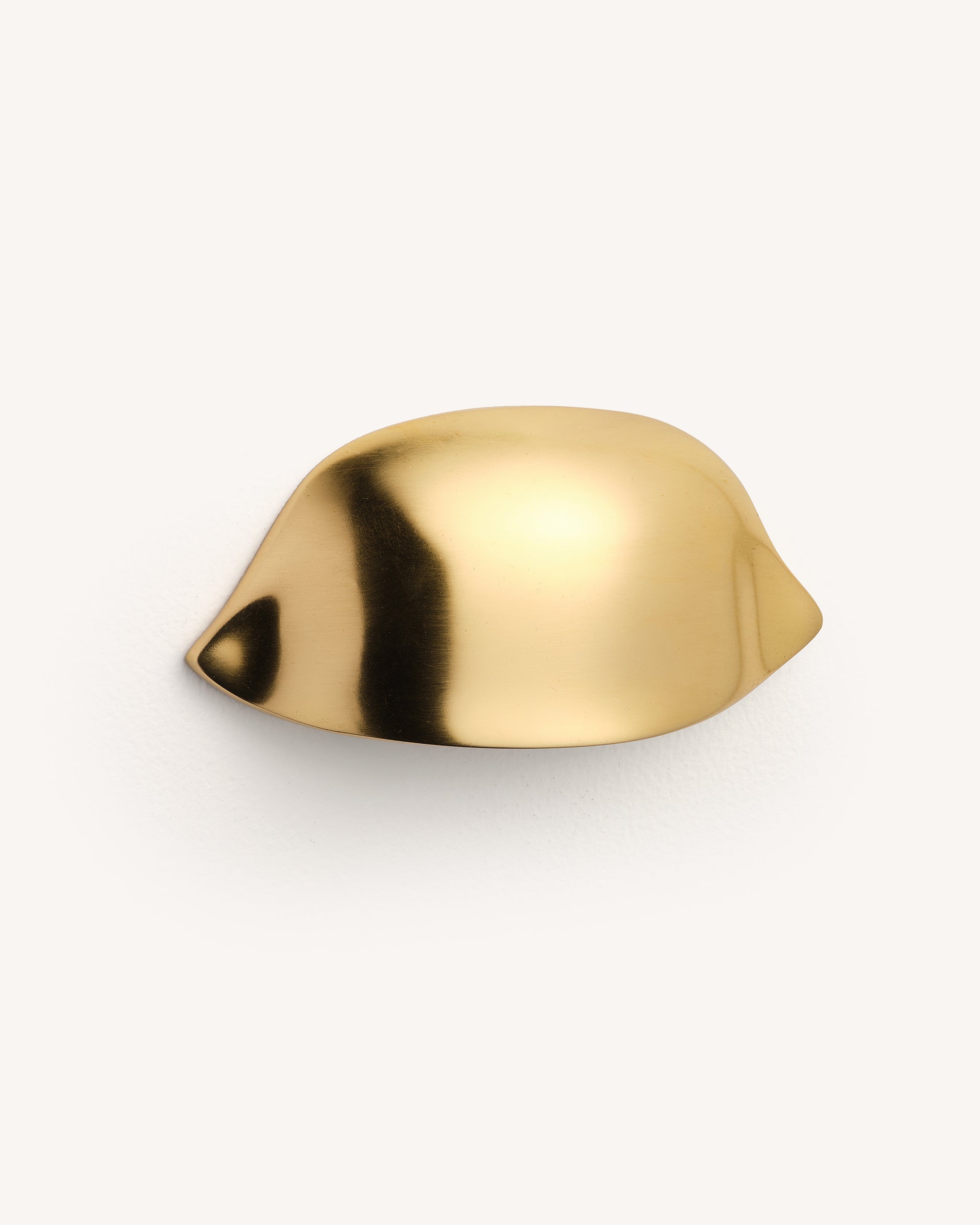 Ray Cup Handle, Aged Brass