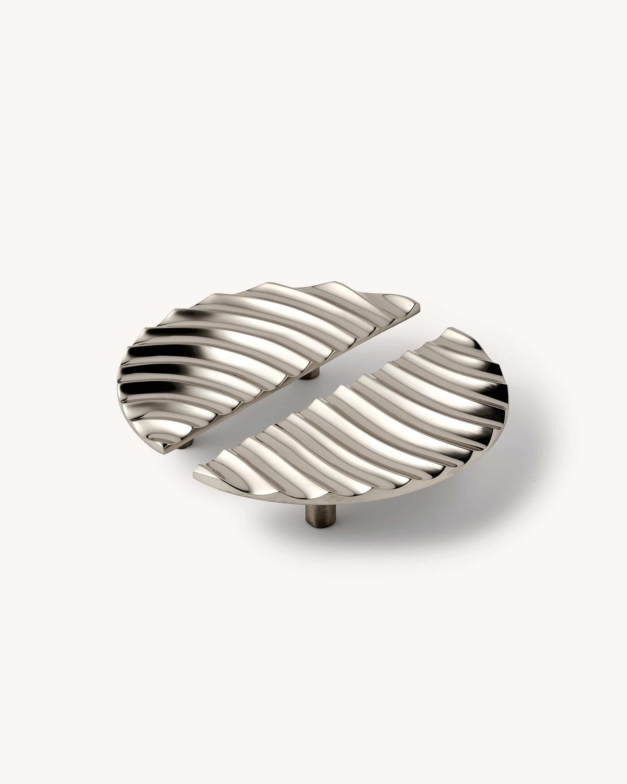 Pair of Medano Pulls, Polished Nickel